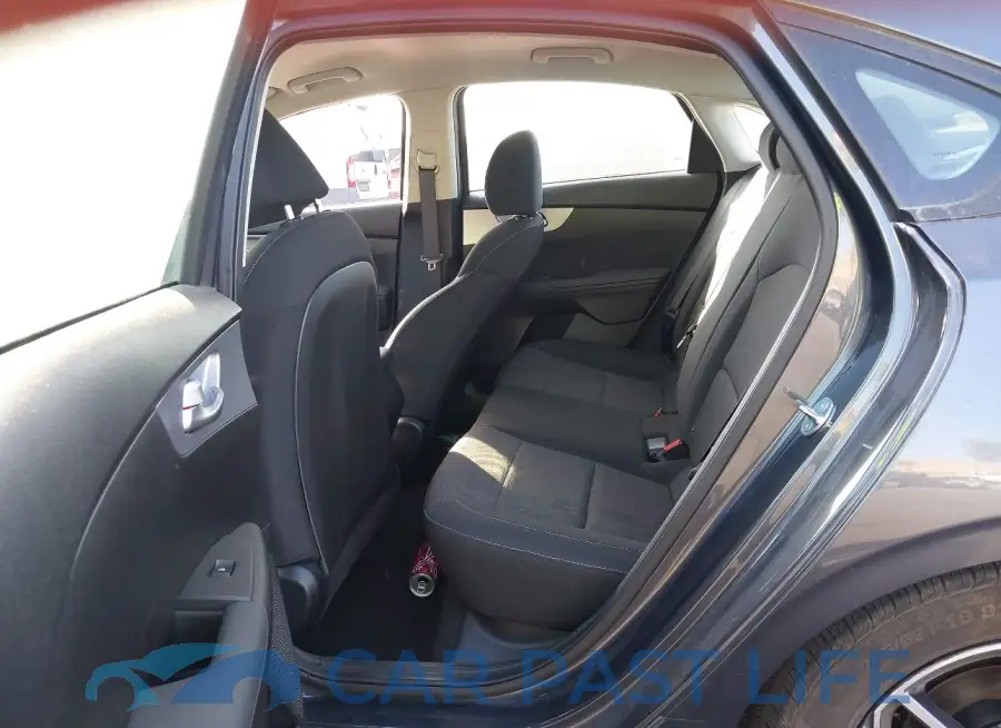 3KPF24AD0RE721548# 8