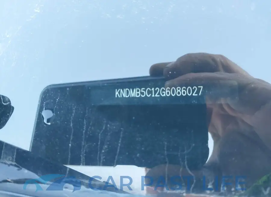 KNDMB5C12G6086027# 13