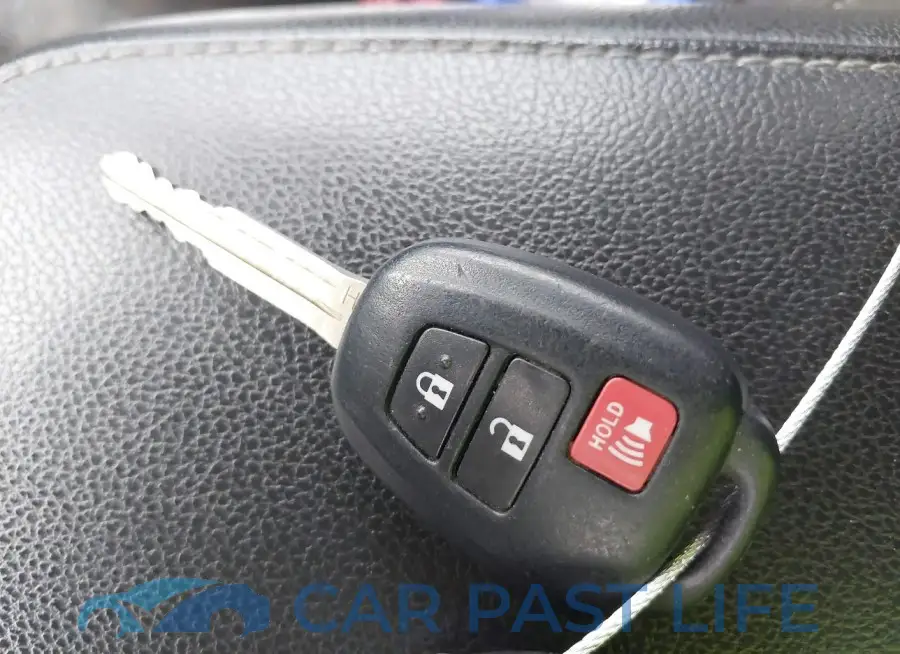 2T3ZFREV8GW295157# 11