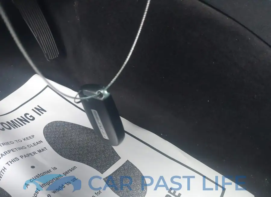 2C3CDXBG6JH158171# 11