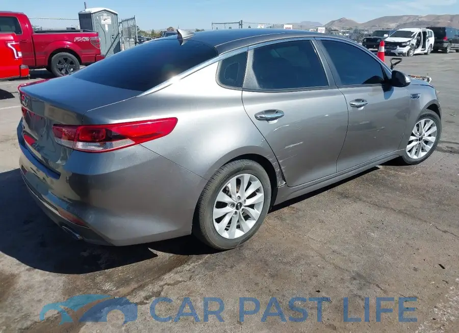 5XXGT4L38HG154002# 4