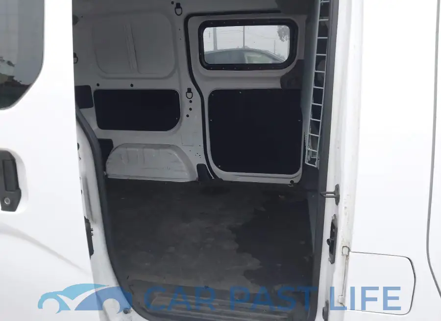 3N6CM0KN1MK696096# 8