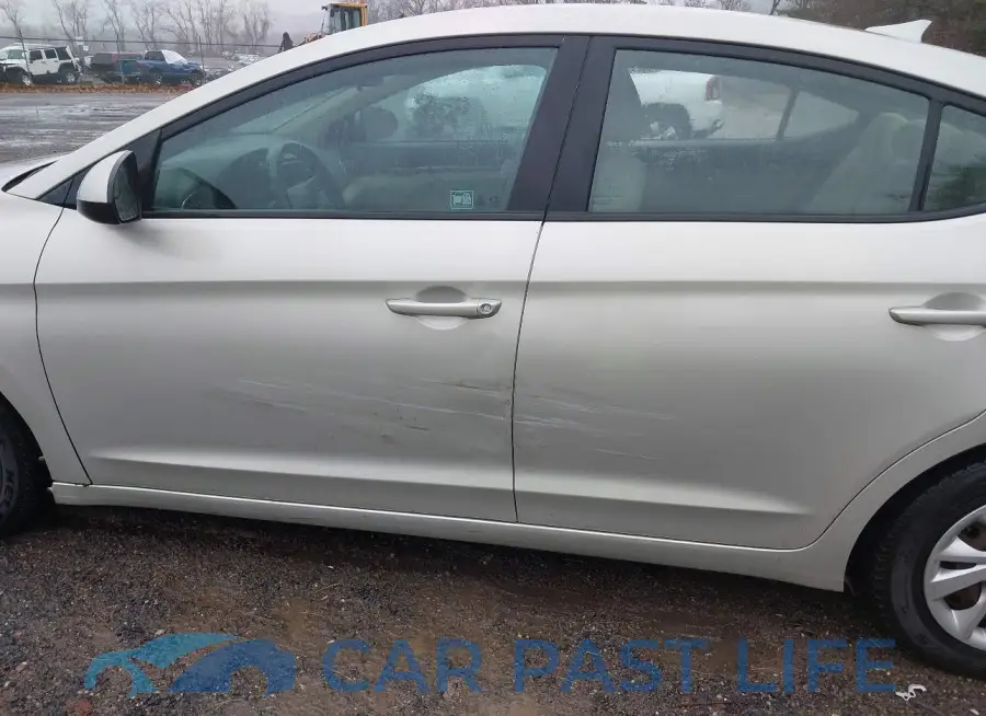 5NPD74LF9HH101640# 20