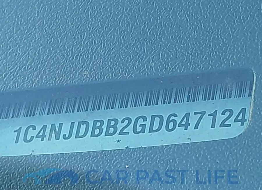 1C4NJDBB2GD647124# 17