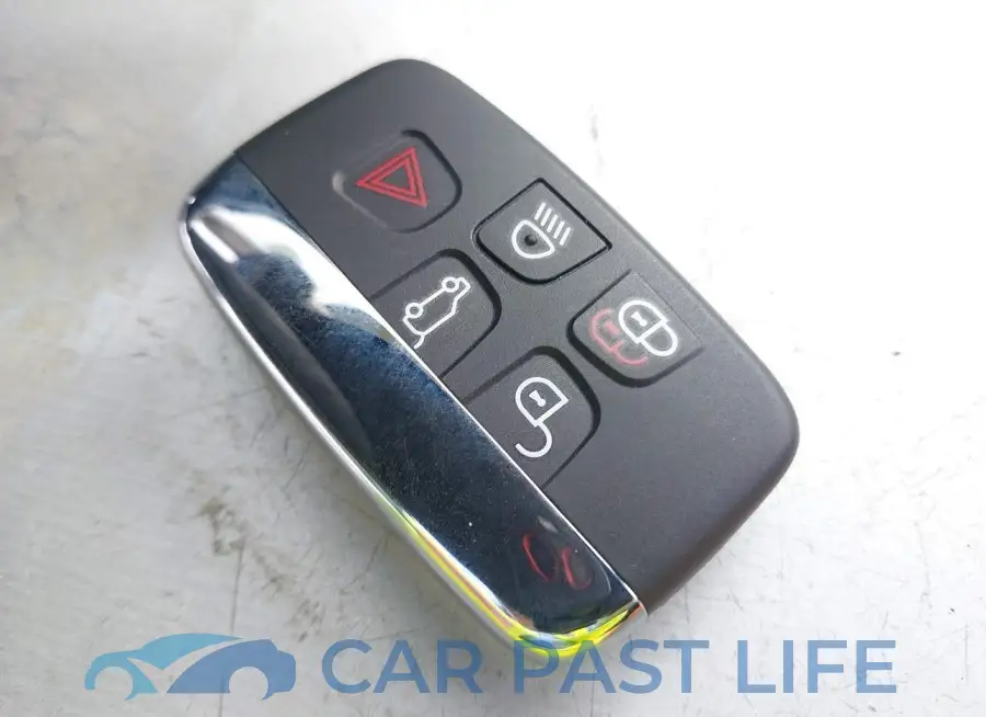 SALGS3EF8GA273532# 11