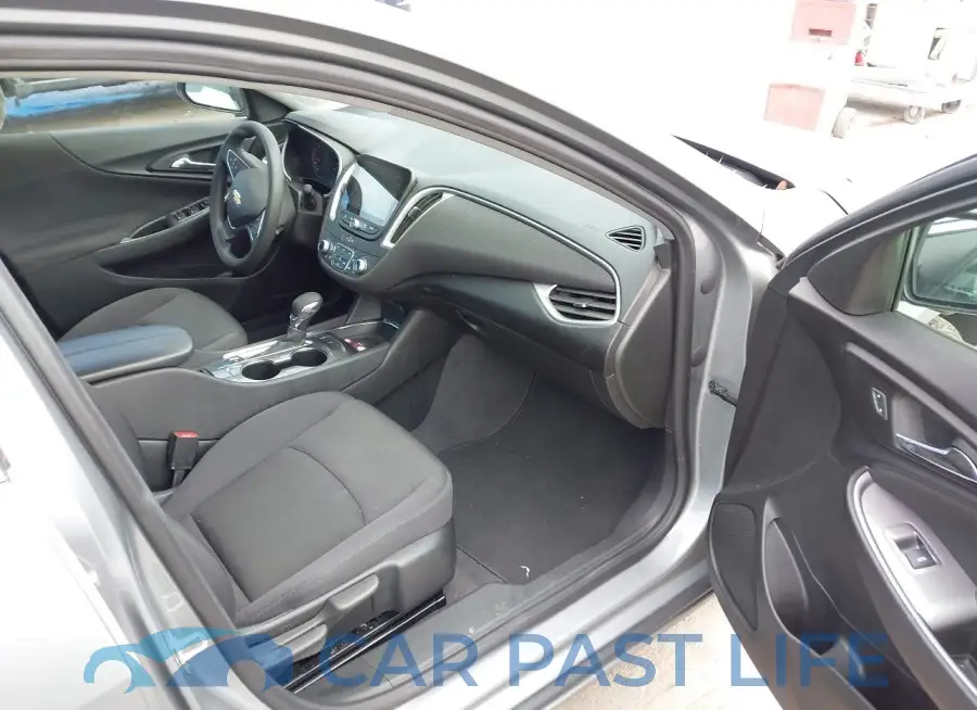 1G1ZD5ST6PF188314# 5