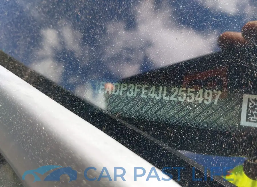 1FADP3FE4JL255497# 9