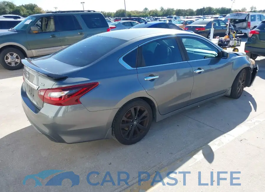 1N4AL3AP2HC235797# 4