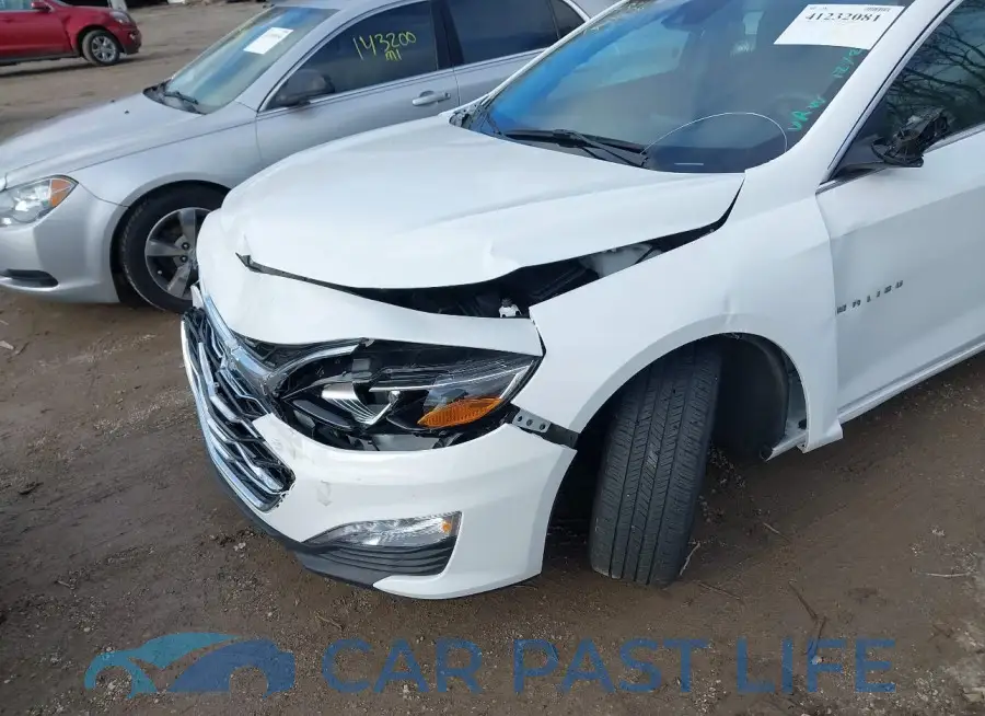 1G1ZD5ST3PF232558# 6