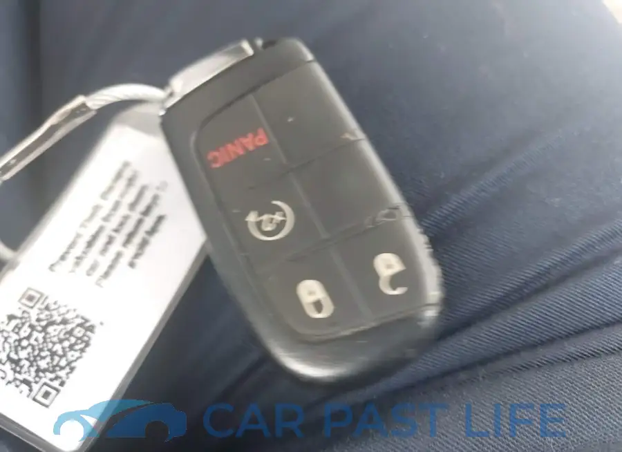 3C4NJDCN6PT523490# 11
