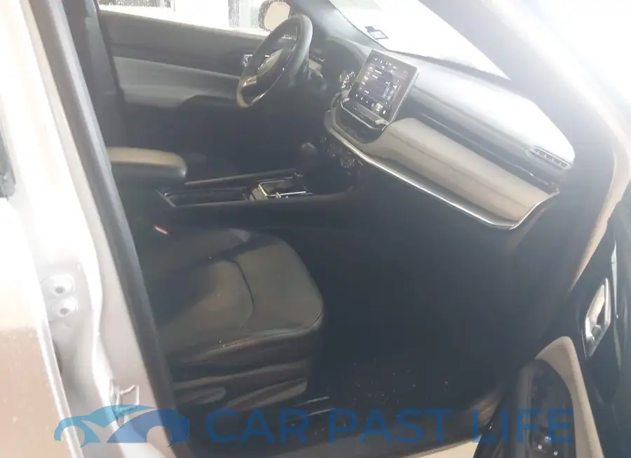 3C4NJDCN6PT523490# 5