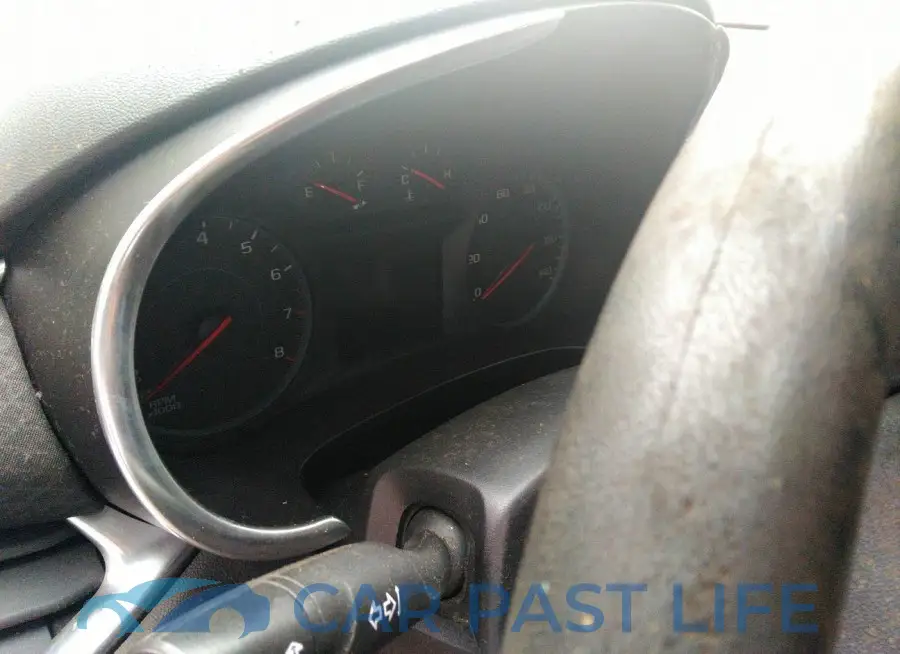 1G1ZD5ST9LF031516# 7