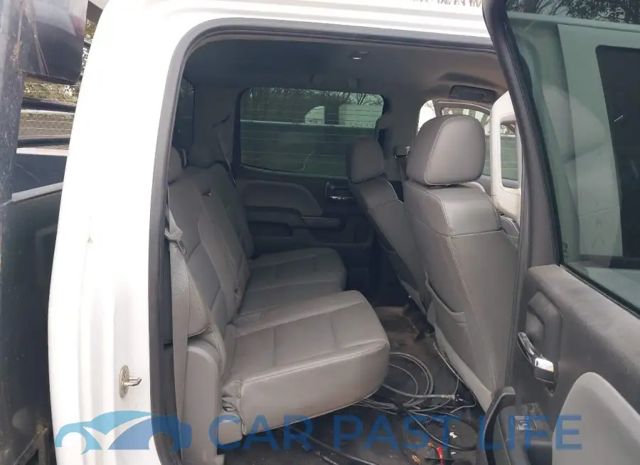 1GB4CYC81GF112648# 7