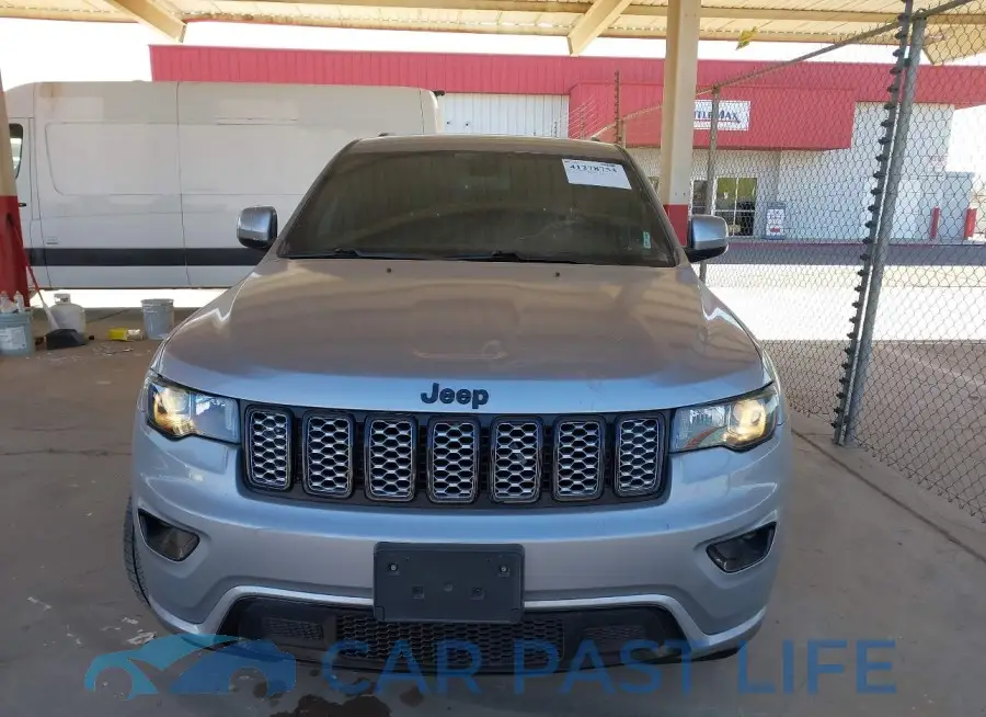 1C4RJEAG2JC430691# 6