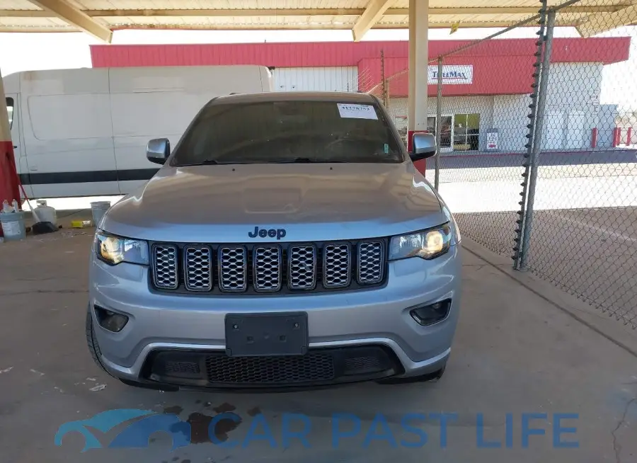 1C4RJEAG2JC430691# 12