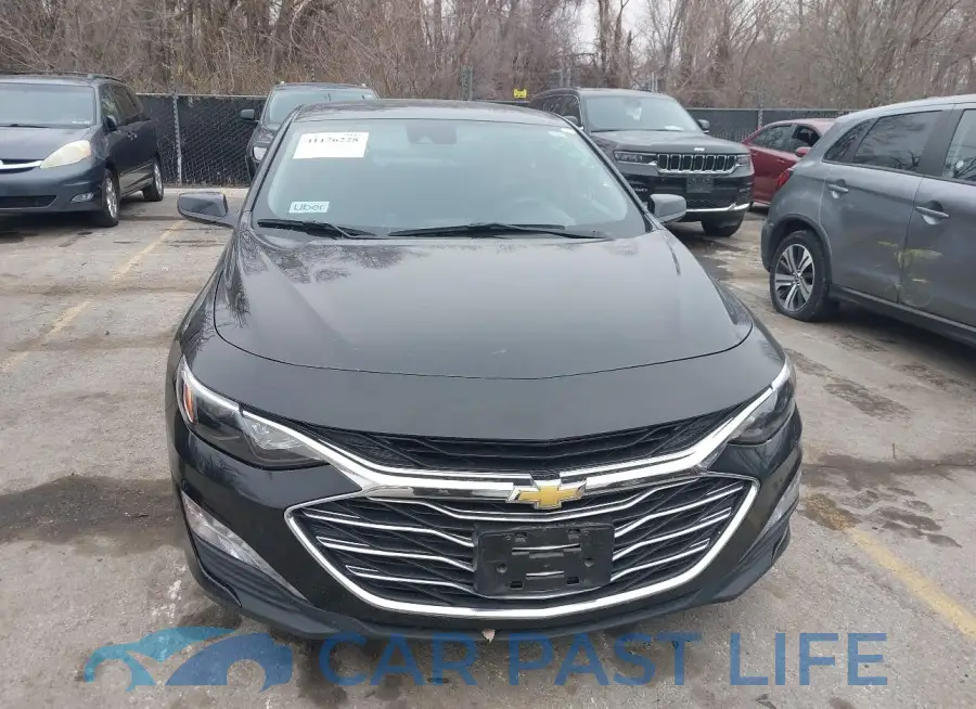 1G1ZD5ST0PF215913# 12