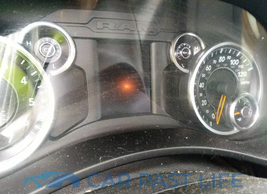 3C6UR5CJ1LG173106# 7