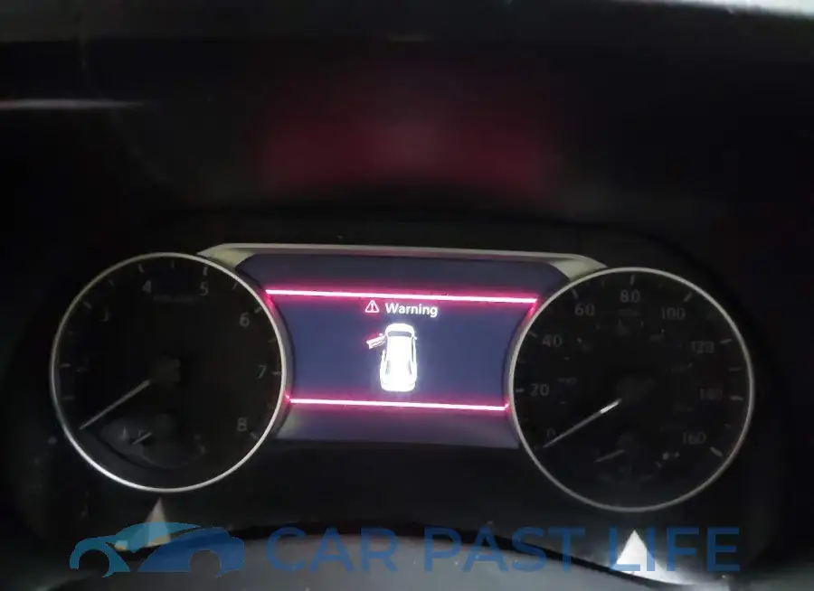 3N1AB8CV2LY303329# 7