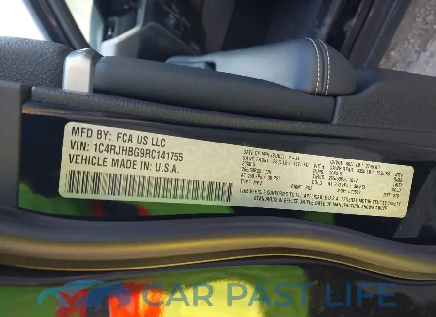 1C4RJHBG9RC141755# 9