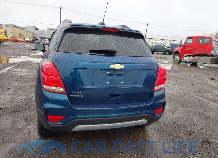 KL7CJLSB8LB325589# 16