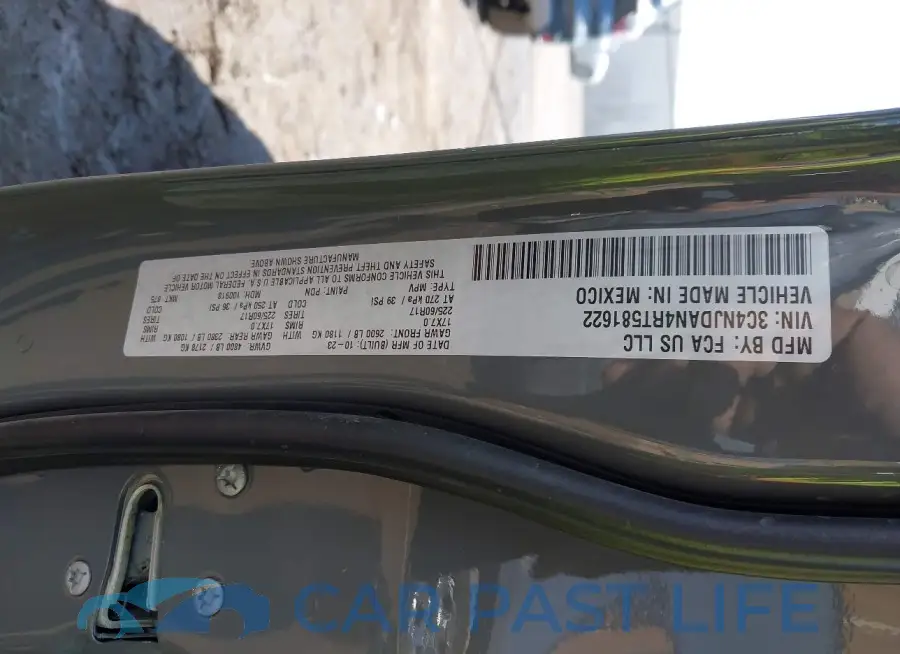 3C4NJDAN4RT581622# 9
