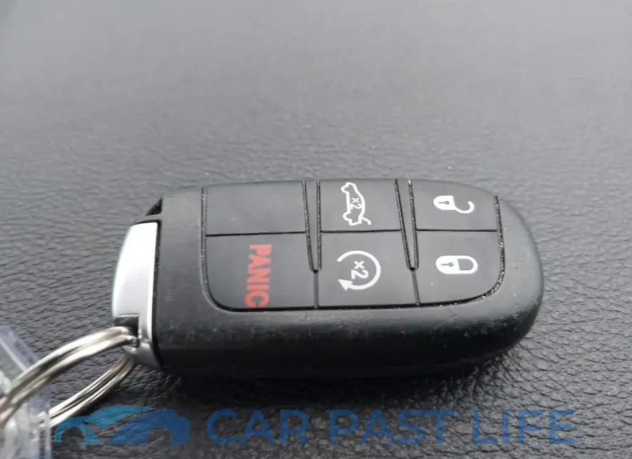 2C3CDZBT8PH570464# 11