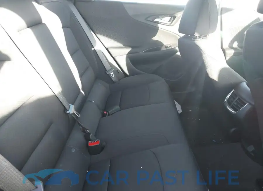 1G1ZD5ST5PF164764# 8