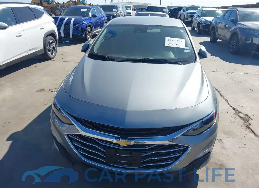 1G1ZD5STXPF180944# 6