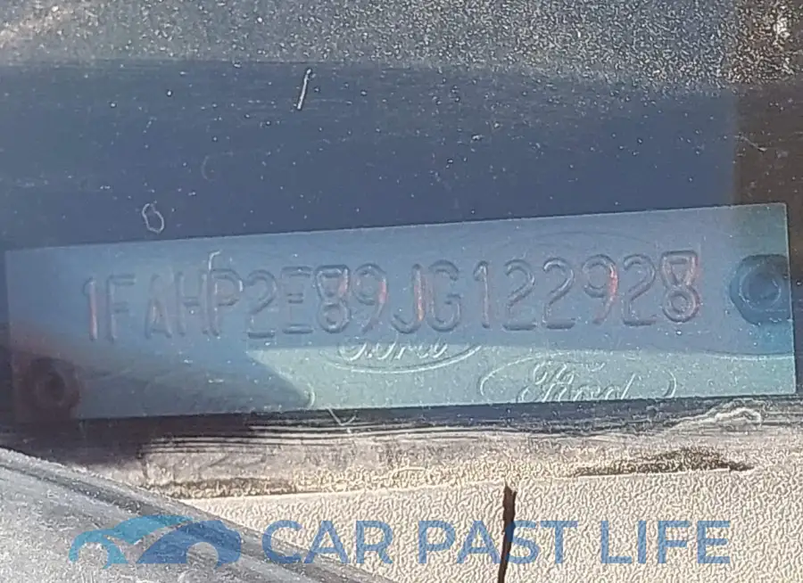 1FAHP2E89JG122928# 17