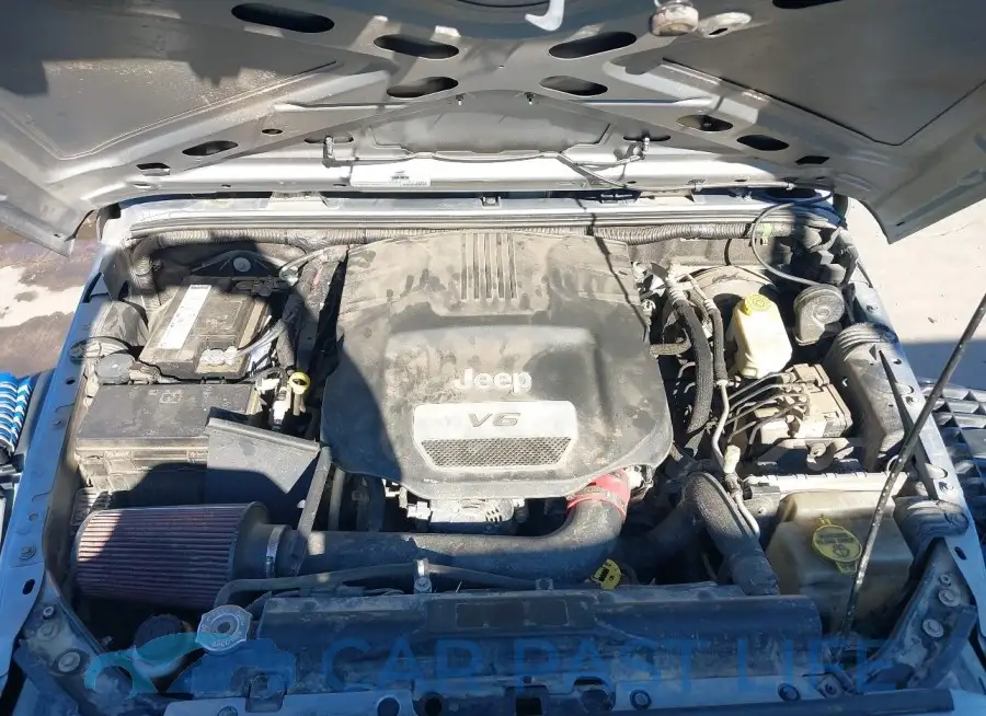 1C4BJWDG3FL608358# 10