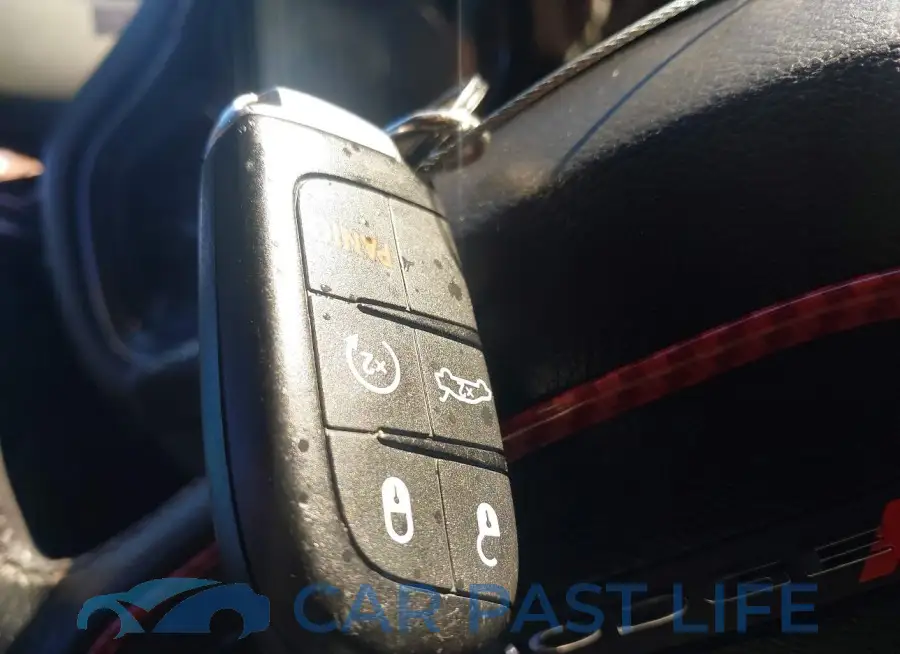 2C3CDZAG3JH199404# 11