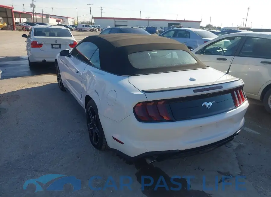 1FATP8UH8J5133185# 3