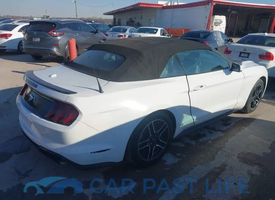 1FATP8UH8J5133185# 4