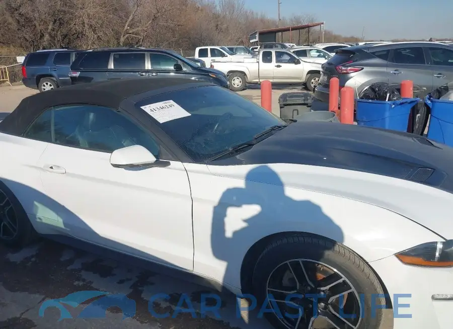 1FATP8UH8J5133185# 13