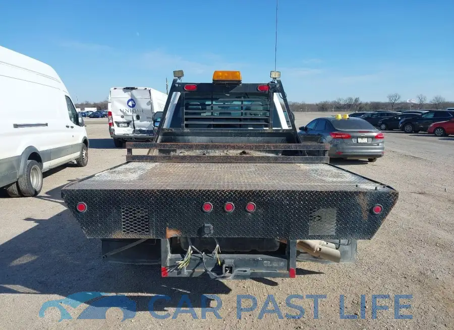 1FD8X3GT1HED07591# 15