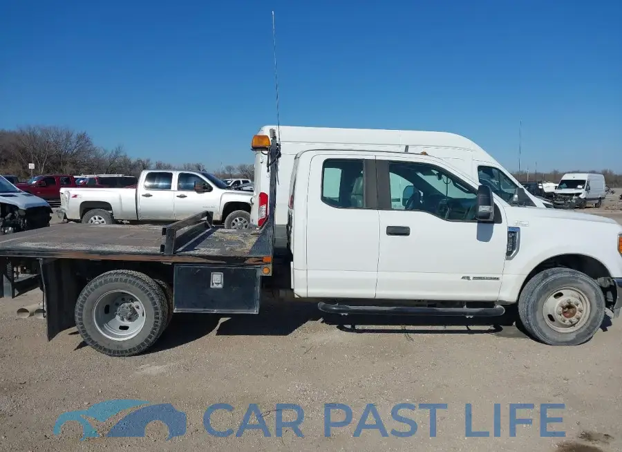 1FD8X3GT1HED07591# 13