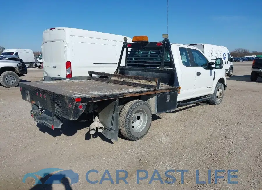 1FD8X3GT1HED07591# 4