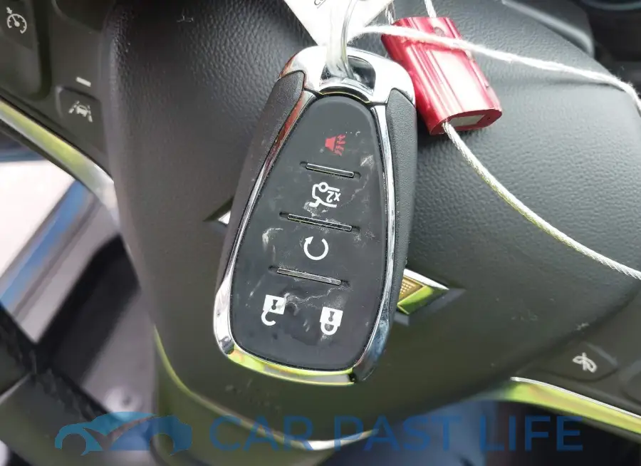 1G1ZD5ST9SF123689# 11