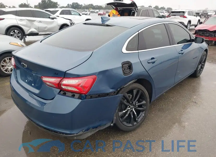 1G1ZD5ST9SF123689# 4
