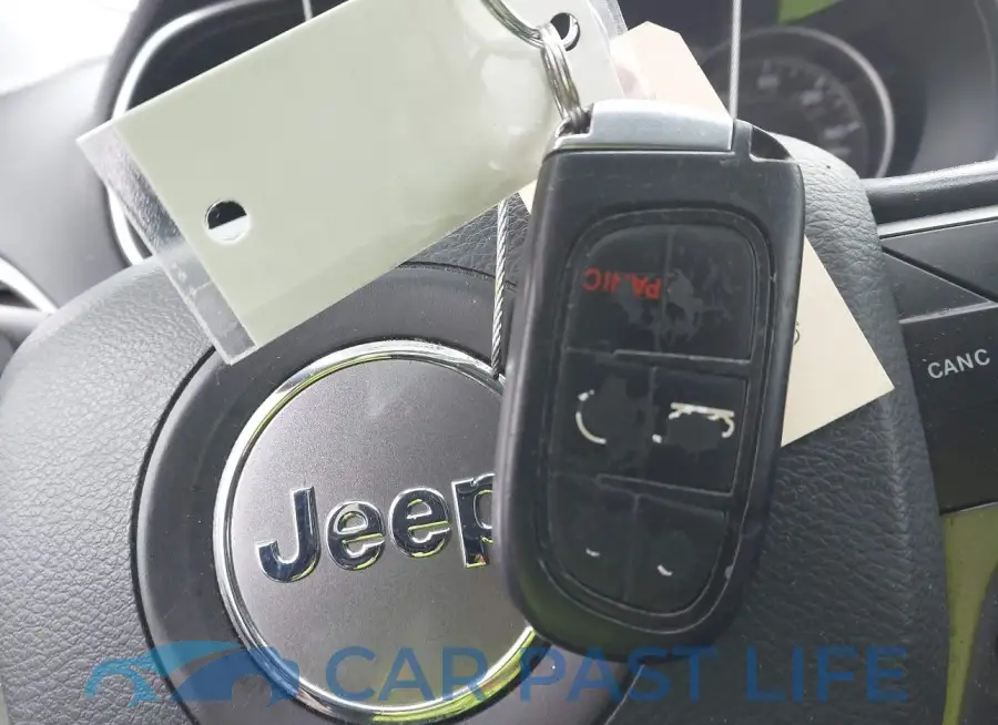 1C4PJMLB5LD551070# 11