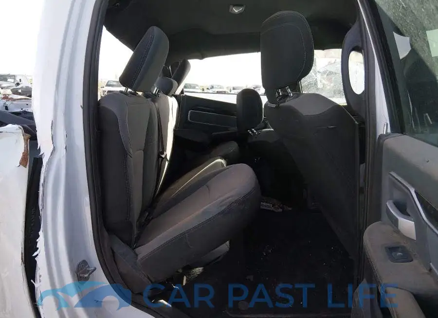 3C63RRHL8NG218168# 7