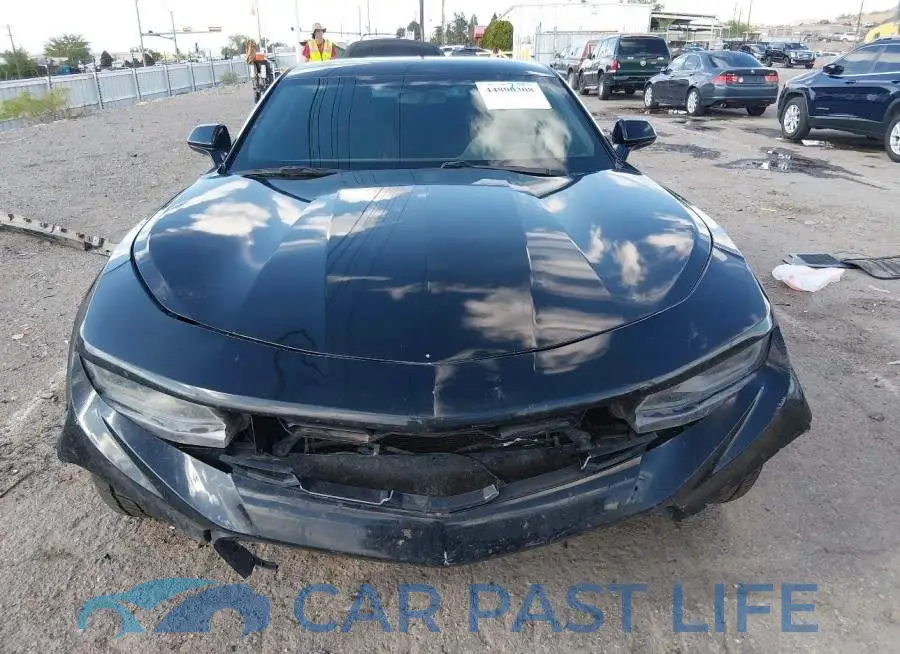 1G1FB1RS5J0131398# 13