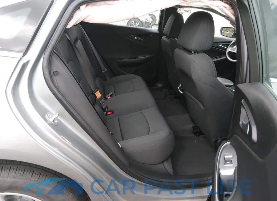 1G1ZD5ST8RF181741# 8