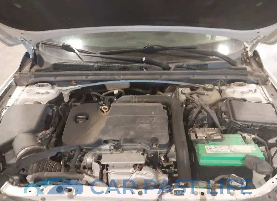 1G1ZD5ST8JF266471# 10