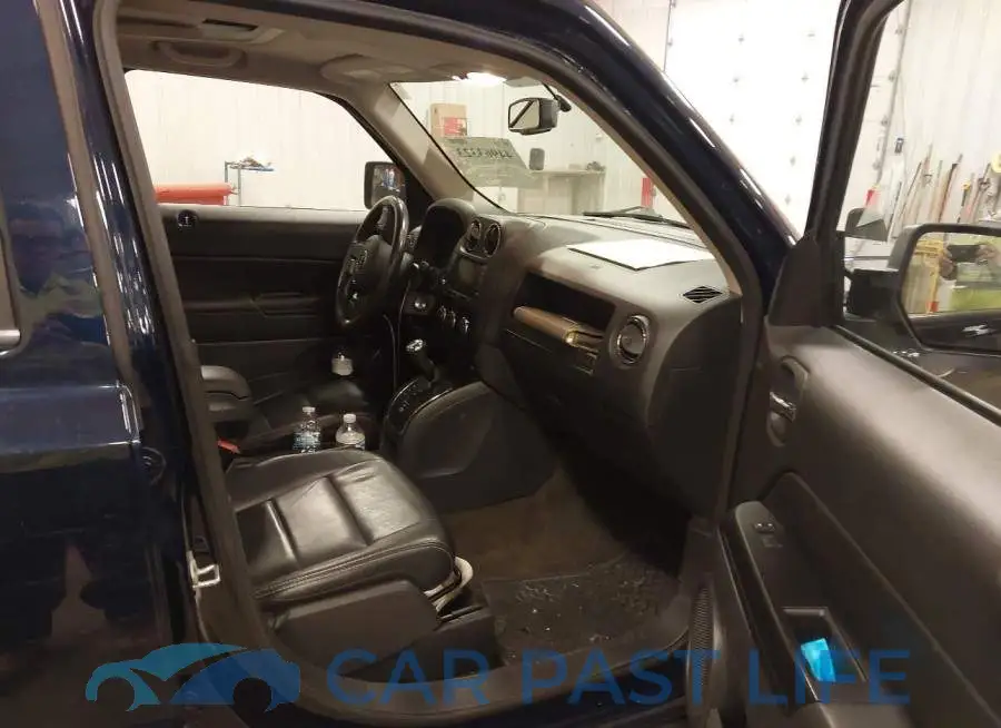 1C4NJPFA4HD137863# 5