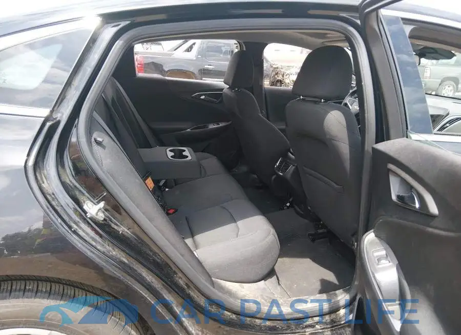 1G1ZD5ST6RF225333# 8