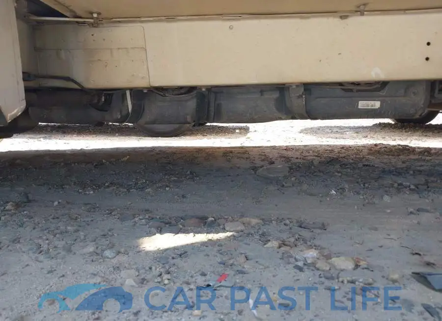 1FDBF8ZV7JKB34848# 18