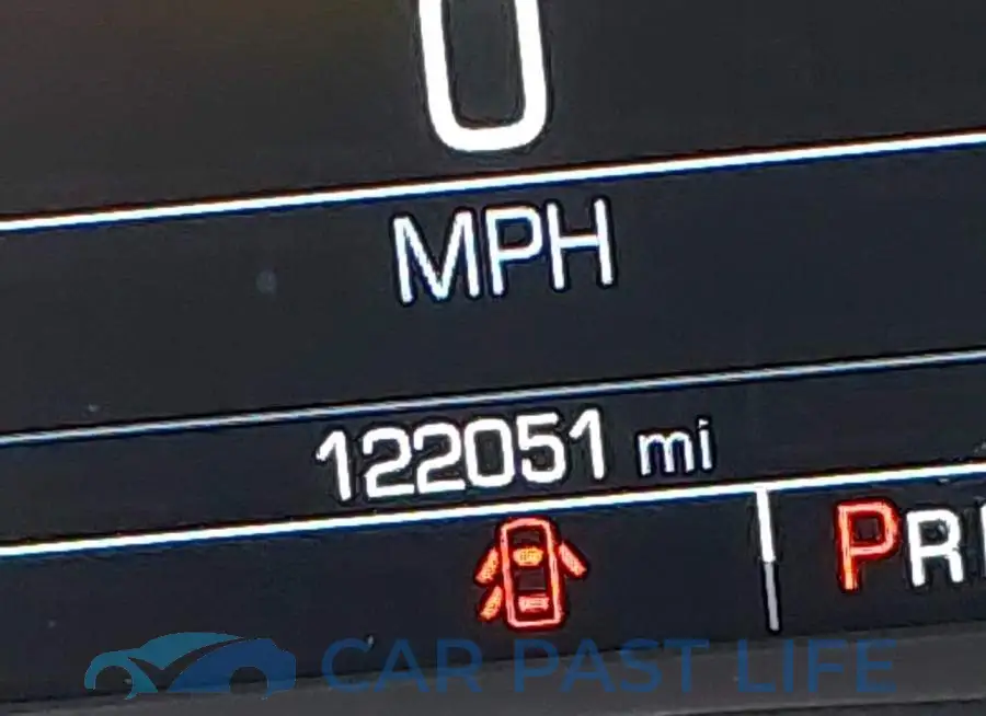 1G1ZD5ST1JF165613# 15