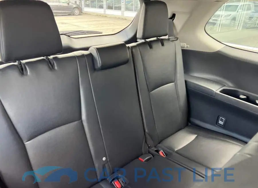 5TDACAB5XRS005369# 6