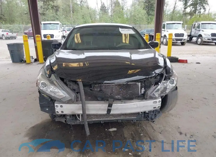 1N4AL3AP2GN391471# 11